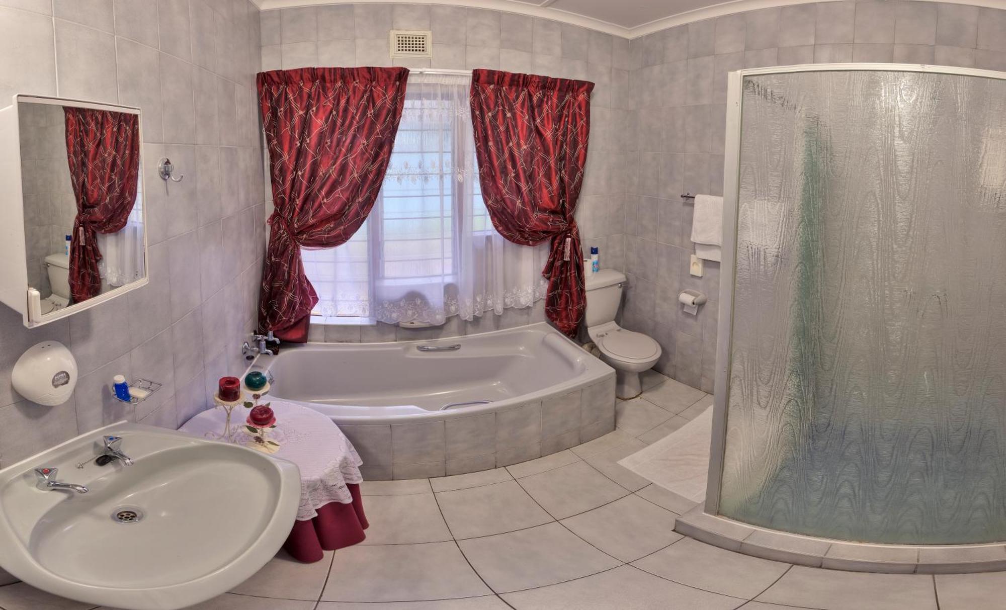La Rochelle Inn Richards Bay Esterno foto